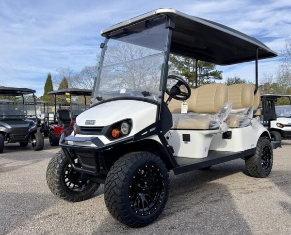 2024 E-Z-GO Express™ L6 ELiTE™ 6 Passenger Limo Lithium Bright White